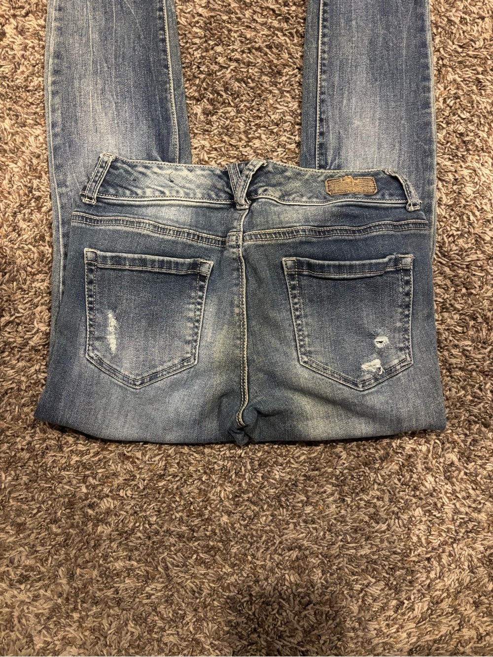 Women’s Vanity Light Blue Distressed Skinny Jeans